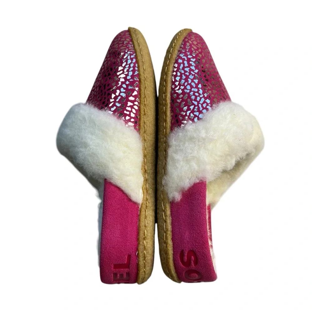 Sorel NEW Youth Nakiska Slide II Cactus Pink/White Fuzzy Slipper Youth 3, 4, 5